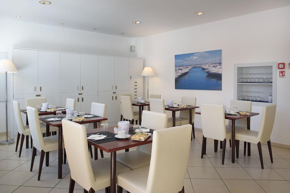 Hotel Ristorante La Marina Mhotelsgroup 3*
