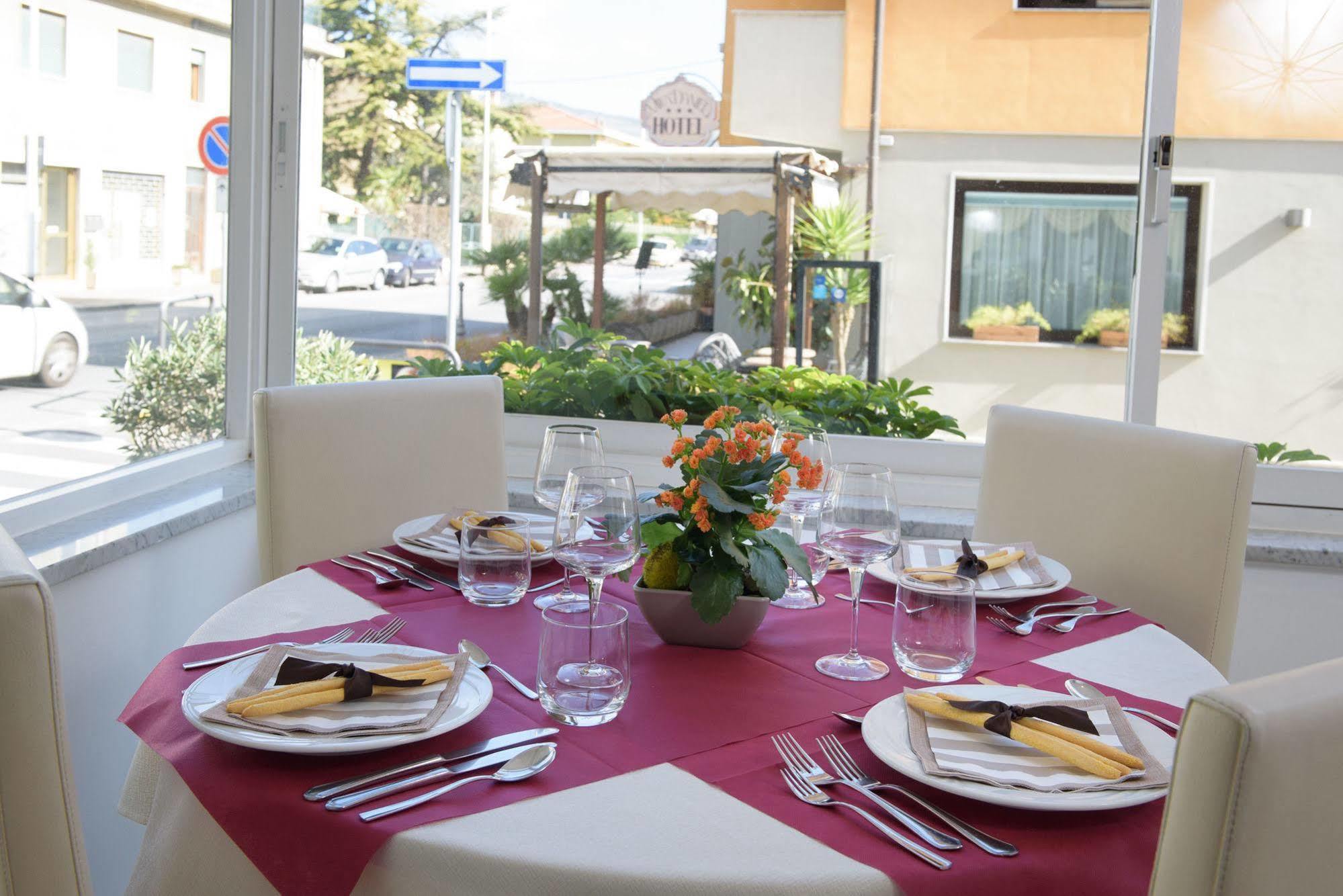 Ristorante La Marina Mhotelsgroup San Bartolomeo Al Mare