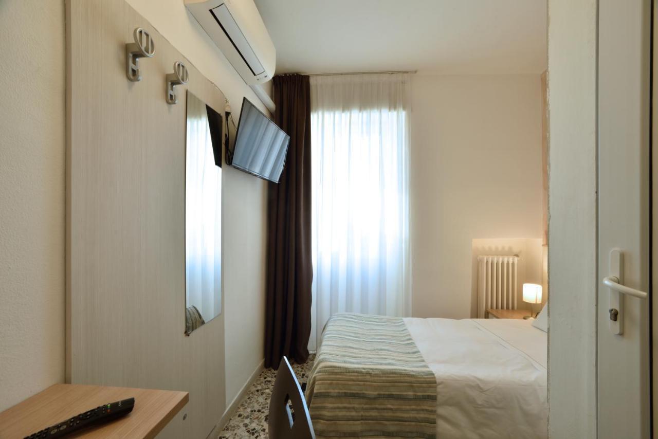 Ristorante La Marina Mhotelsgroup 3* San Bartolomeo Al Mare