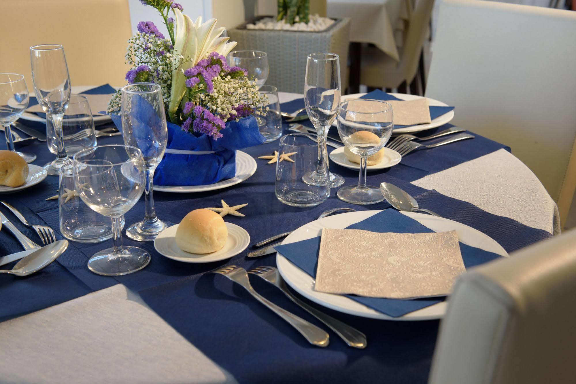 Ristorante La Marina Mhotelsgroup 3* San Bartolomeo Al Mare