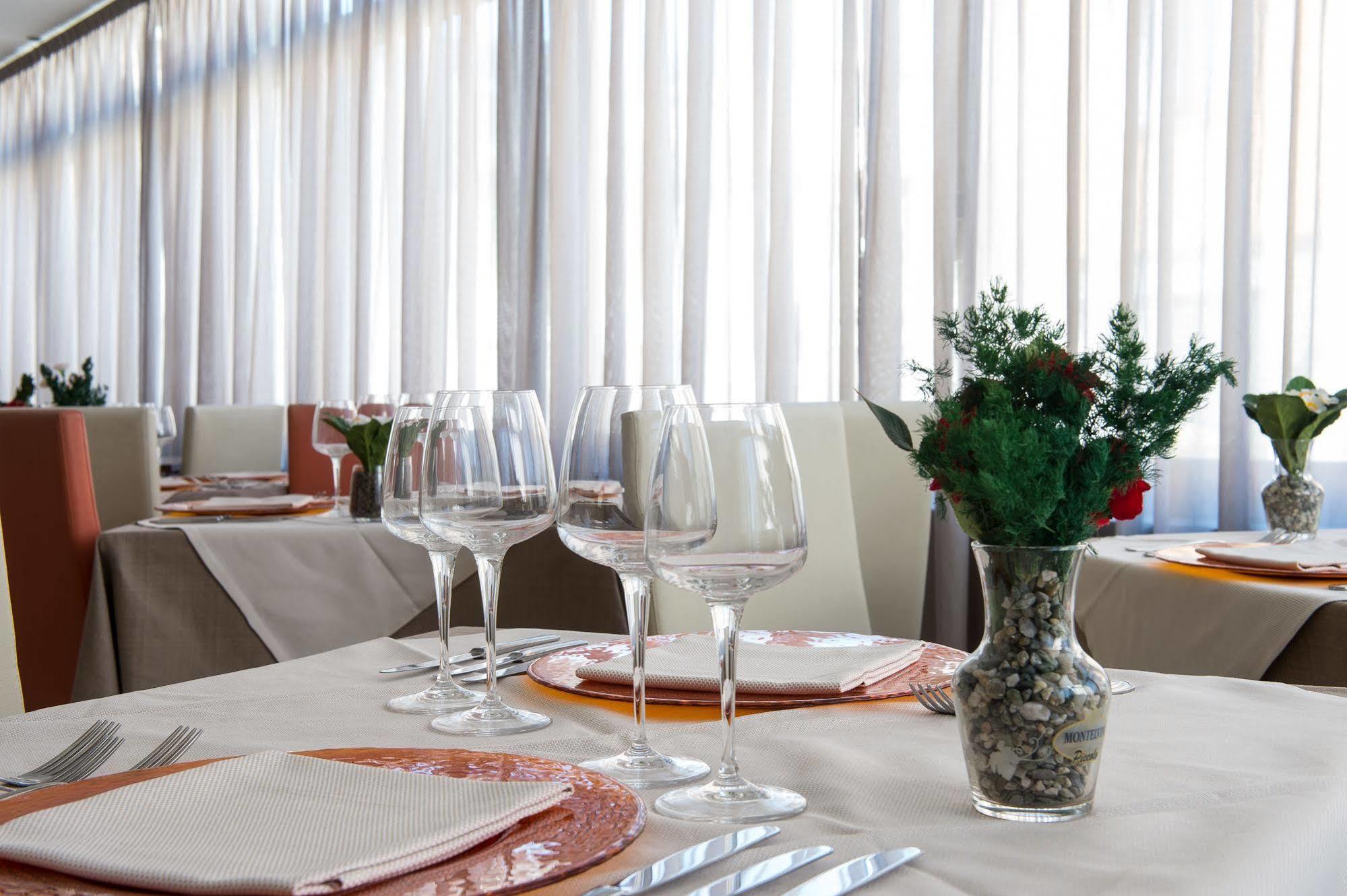 Ristorante La Marina Mhotelsgroup 3*